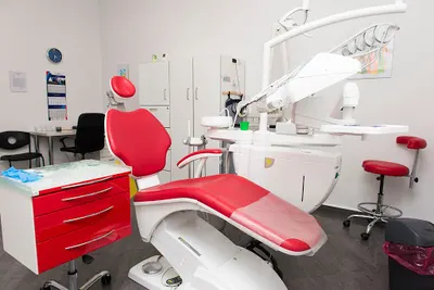 Dentysta Wojciech Tatarczyk Bytom - Specjalistyczna Praktyka Dentystyczno Implantologiczna